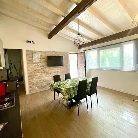 House In Sardinia Street Apartment *
